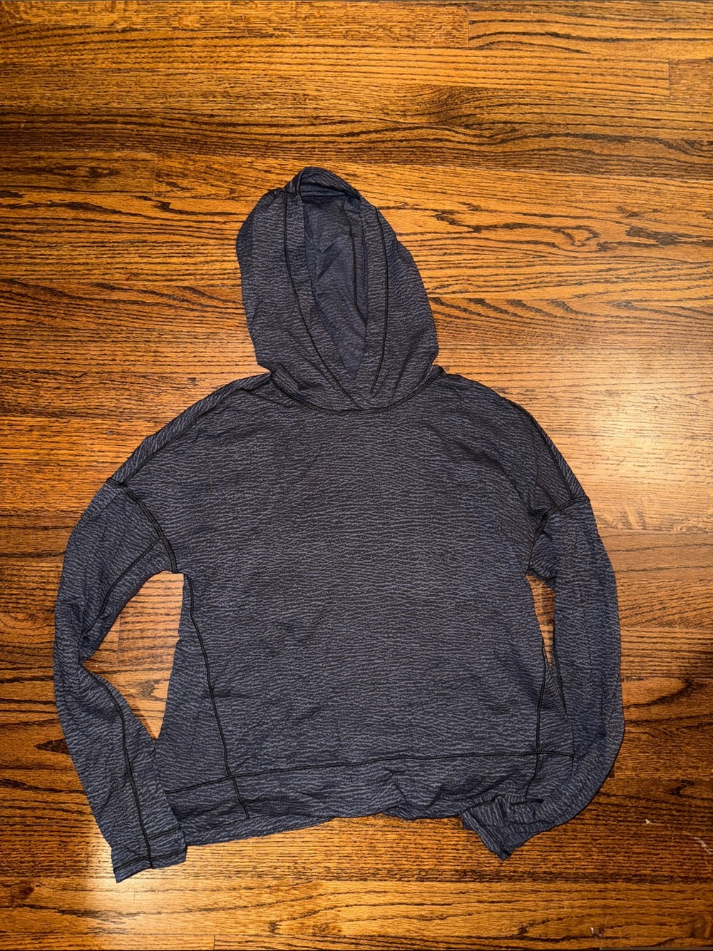 Lightweight Lululemon Hooded Women's Top